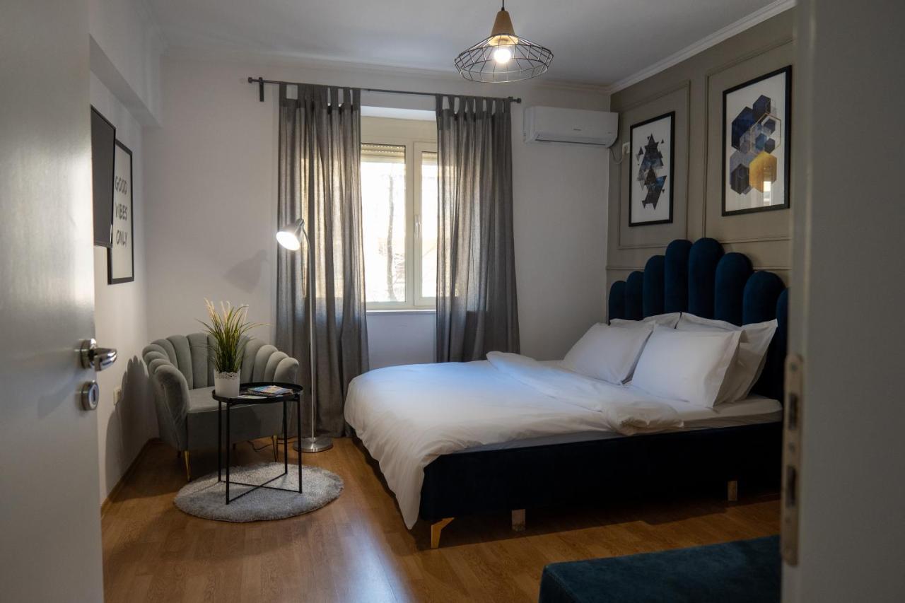Apartment Skanderbeg Square App - The Nest *